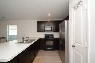 379 Jewett Meadow Drive, Magnolia, TX 77354 - Photo 9