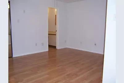 16800 Sugar Pine Drive #D24, Houston, TX 77090 - Photo 9