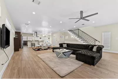 3045 Clinton Drive, Houston, TX 77020 - Photo 15