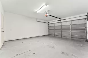 3045 Clinton Dr, Houston, TX 77020 - Photo 29