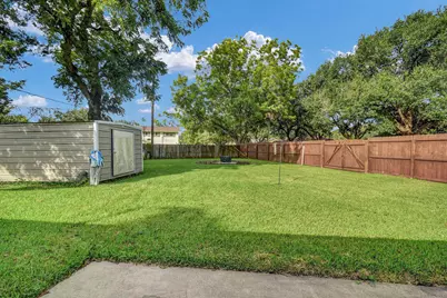 152 Cannon Street, Clute, TX 77531 - Photo 31