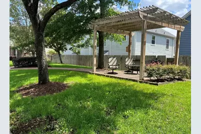 2646 Couch, Houston, TX 77008 - Photo 19