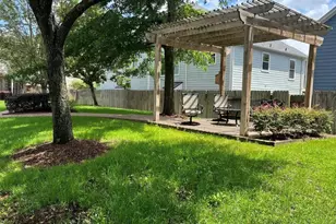 2646 Couch, Houston, TX 77008 - Photo 19