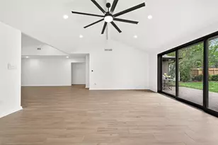 6003 Benning Dr, Houston, TX 77096 - Photo 9