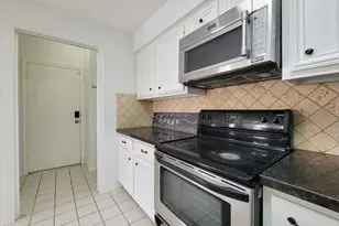 2220 Bering Dr, Houston, TX 77057 - Photo 21