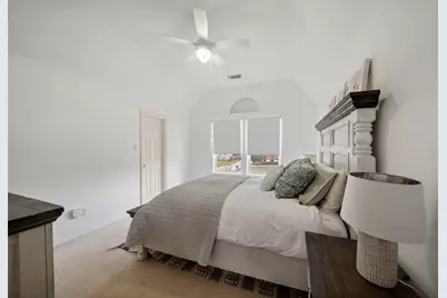 25307 Piney Bend Court, Spring, TX 77389 - Photo 17