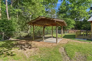 2377 US Hwy 190, Huntsville, TX 77340 - Photo 31