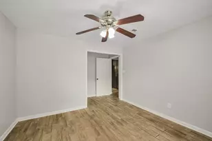 5147 Beechnut St, Houston, TX 77096 - Photo 23