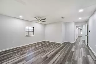 1206 Layton St, Baytown, TX 77520 - Photo 17