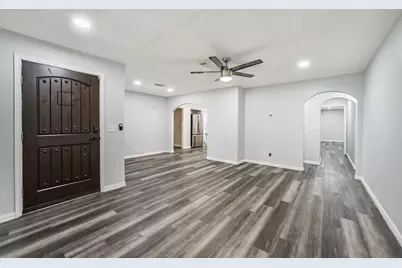 1206 Layton Street, Baytown, TX 77520 - Photo 7