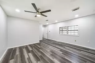 1206 Layton St, Baytown, TX 77520 - Photo 19