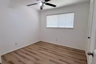 12214 Corona Ln, Houston, TX 77072 - Photo 19