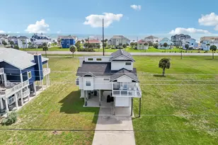 18423 Shaman Dr, Galveston, TX 77554 - Photo 39