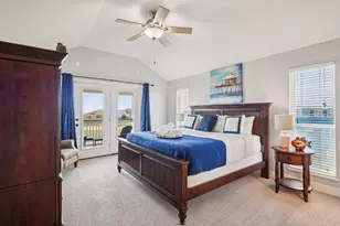 18423 Shaman Dr, Galveston, TX 77554 - Photo 17