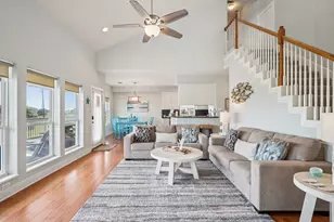 18423 Shaman Dr, Galveston, TX 77554 - Photo 5