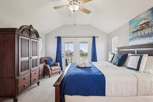 18423 Shaman Dr, Galveston, TX 77554 - Photo 19