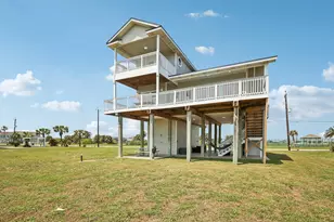 18423 Shaman Dr, Galveston, TX 77554 - Photo 37