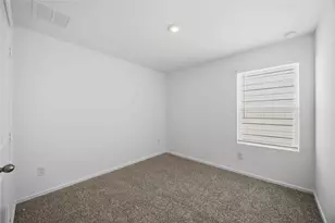 4812 Peanut Butter and Jelly Dr, Houston, TX 77048 - Photo 15