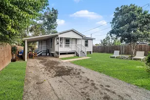 4421 Caplin St, Houston, TX 77026 - Photo 19