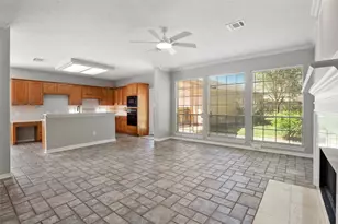 3202 Pleasant Cove Ct, Houston, TX 77059 - Photo 11