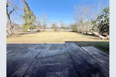 303 Brigadoon Lane, Friendswood, TX 77546 - Photo 23