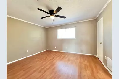 303 Brigadoon Lane, Friendswood, TX 77546 - Photo 11