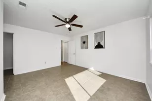 3234 Pebble Lake Dr, Sugar Land, TX 77479 - Photo 21