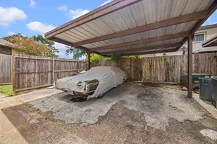 5864 Village Forest Ct, Houston, TX 77092 - Photo 15