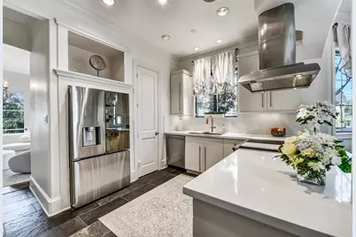 30 Hackberry Lane #A, Houston, TX 77027 - Photo 9