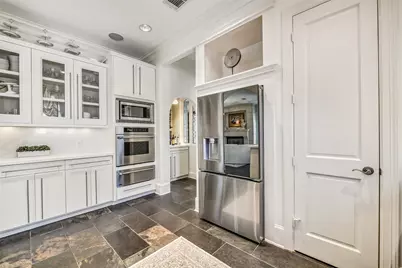 30 Hackberry Lane #A, Houston, TX 77027 - Photo 11