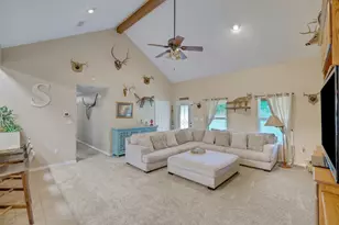 413 Barnett Ln, Livingston, TX 77351 - Photo 11