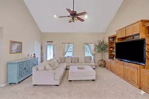 413 Barnett Ln, Livingston, TX 77351 - Photo 5