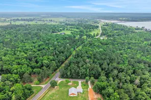 413 Barnett Ln, Livingston, TX 77351 - Photo 21