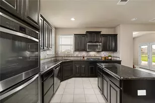 14407 Meadowlands Dr, Mont Belvieu, TX 77523 - Photo 15