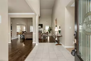 14407 Meadowlands Dr, Mont Belvieu, TX 77523 - Photo 5