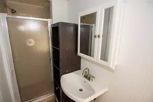 2505 Deutser St, Houston, TX 77093 - Photo 7