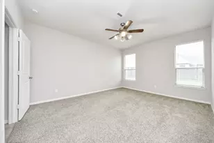 2722 Star Sky Way, Houston, TX 77045 - Photo 27