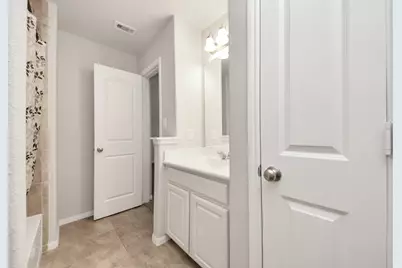 2722 Star Sky Way, Houston, TX 77045 - Photo 39