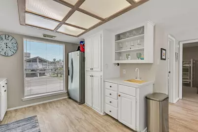 13819 San Domingo Drive, Galveston, TX 77554 - Photo 23