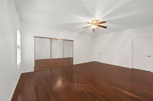 2860 Holly Hall St, Houston, TX 77054 - Photo 13