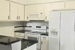 6803 Greenway Chase St, Houston, TX 77072 - Photo 3