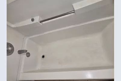 938 Birnham Woods Boulevard, Pasadena, TX 77503 - Photo 5