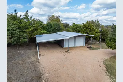 6885 Gibbs Creek Road, Chappell Hill, TX 77426 - Photo 17