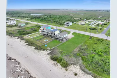 1684 1/2 Highway 87, Gilchrist, TX 77617 - Photo 49