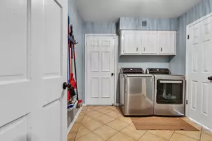 3606 E Creek Club Dr, Missouri City, TX 77459 - Photo 13