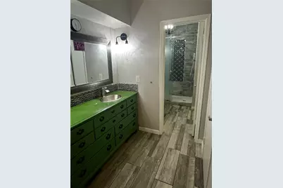 4001 Tanglewilde Street #1203, Houston, TX 77063 - Photo 7