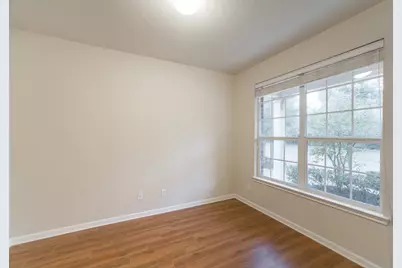 78 E Heritage Mill Circle, The Woodlands, TX 77375 - Photo 7