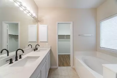 78 E Heritage Mill Circle, The Woodlands, TX 77375 - Photo 27