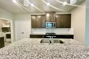 17526 Rosette Grass Dr, Conroe, TX 77385 - Photo 9