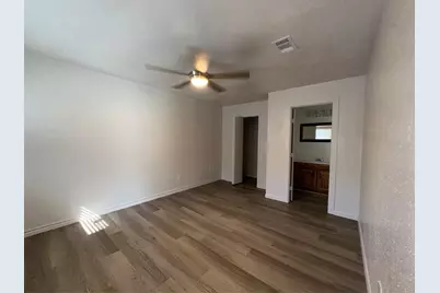 10102 Park Lane, La Porte, TX 77571 - Photo 11